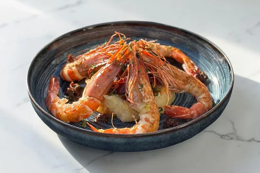 Gambas grillées servies à La Voûte